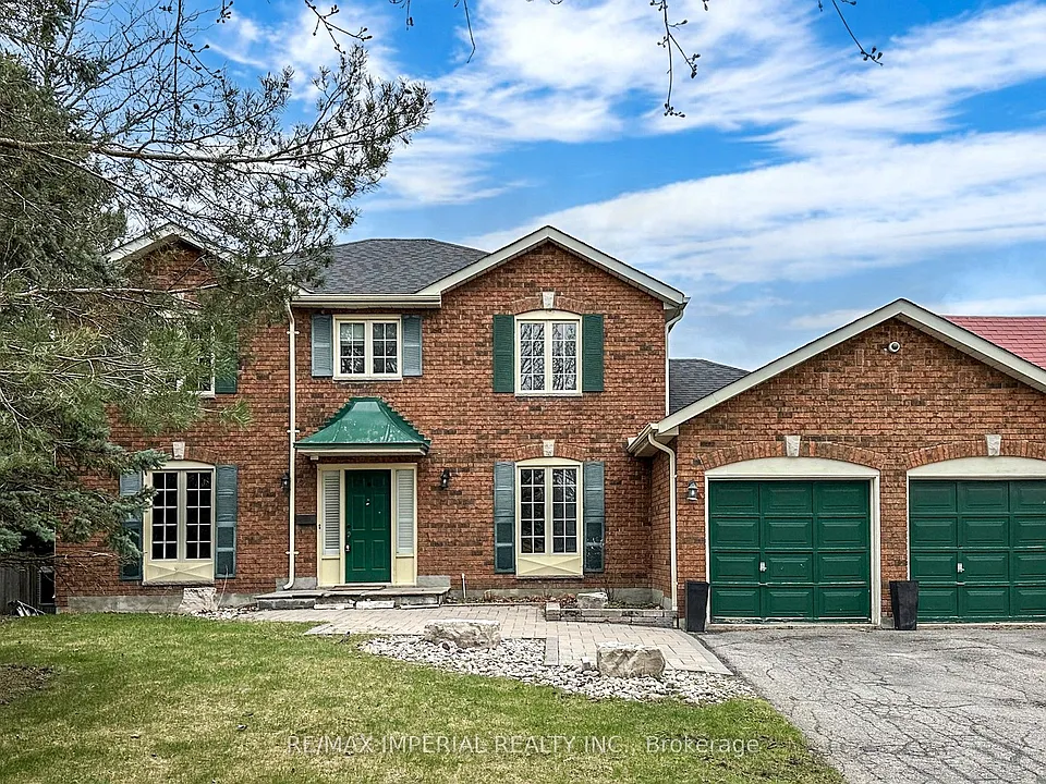 2 Craigleith Cres