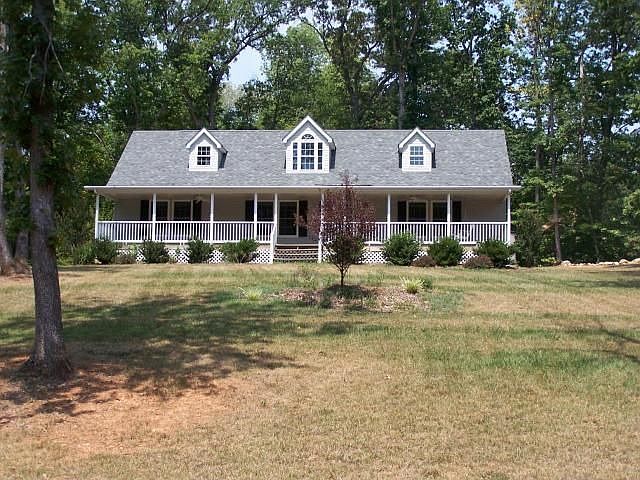 1st image of 270 Stripers Ln