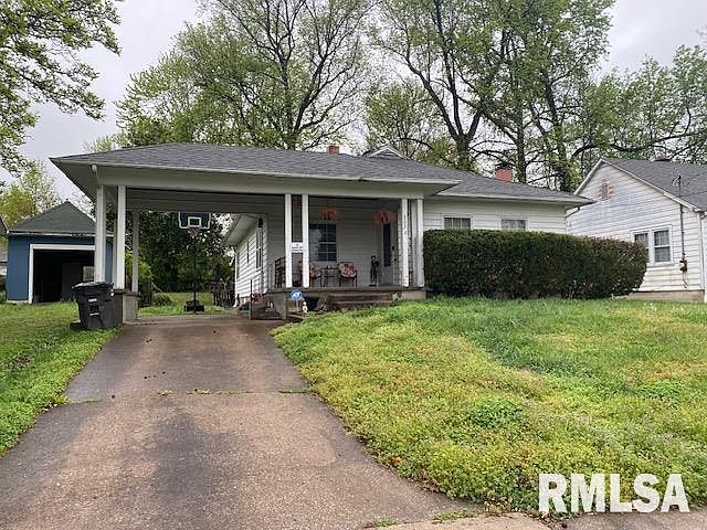 1st image of 202 N Almond St