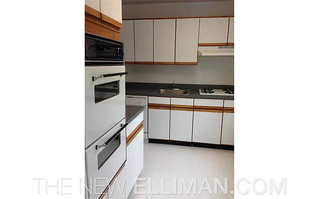 Rented by Douglas Elliman | media 9