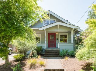 3448 SE Caruthers St, Portland, OR 97214
