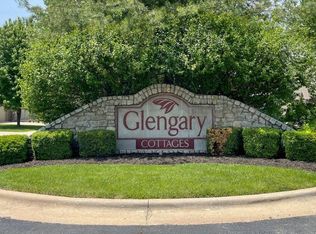 2177 W Glen Gary Ct, Springfield, MO 65810