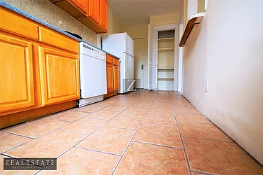 Rented by ZealEstate Group Inc