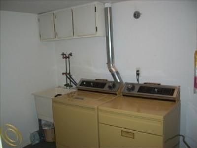4th image of 18419 University Park Dr