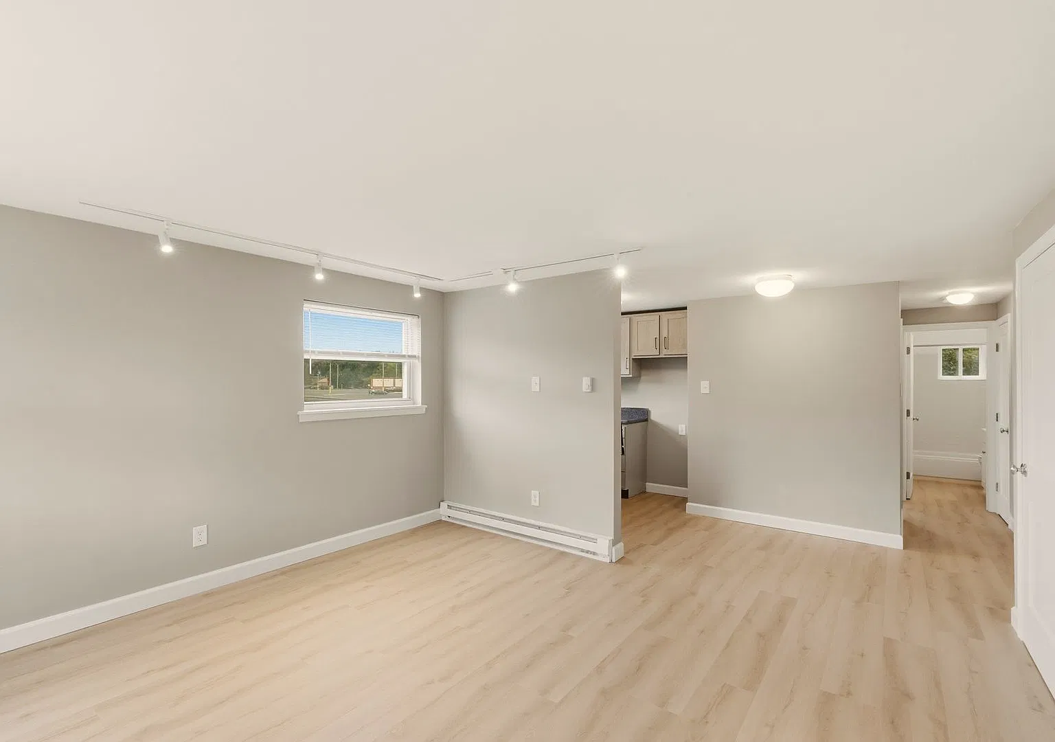 Oak Ridge Apartments — Photo 3