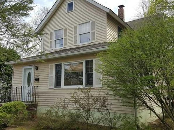 115 Spring St, Harrington Park, NJ 07640
