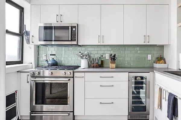 Sold by Compass | media 11