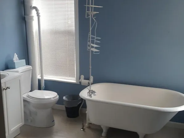 211 N Walnut St #2, Bay City, MI 48706