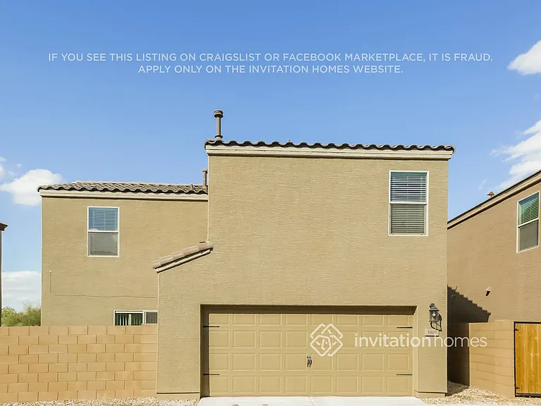 3907 S 79th Ln — Photo 15