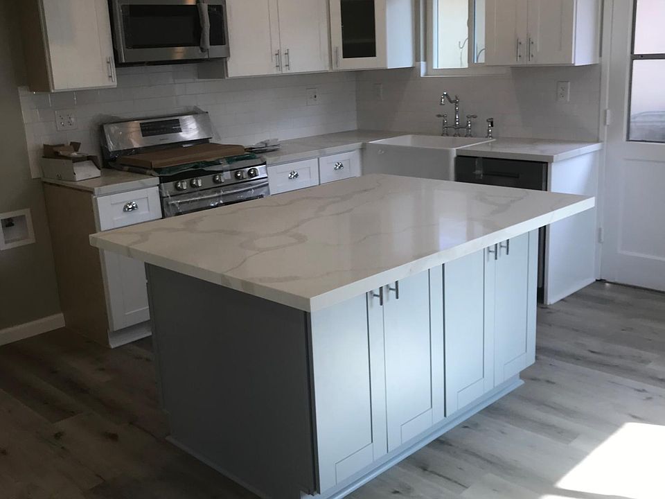 1st image of 2390 Elden Ave APT B