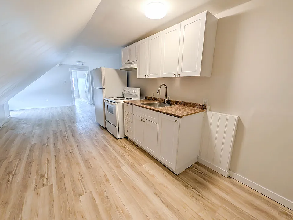 67 7th St #5