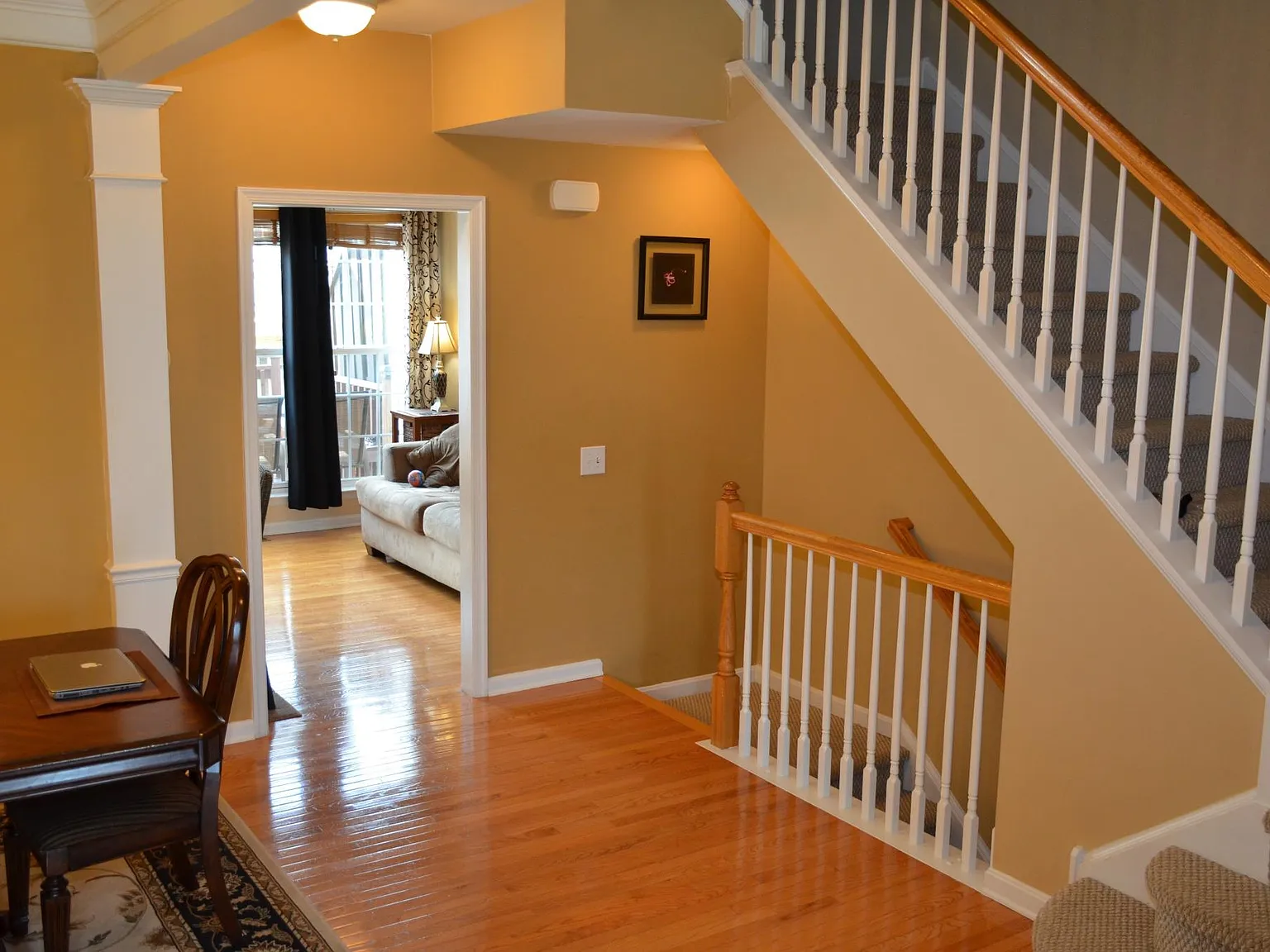 255 Hudson Dr — Photo 3