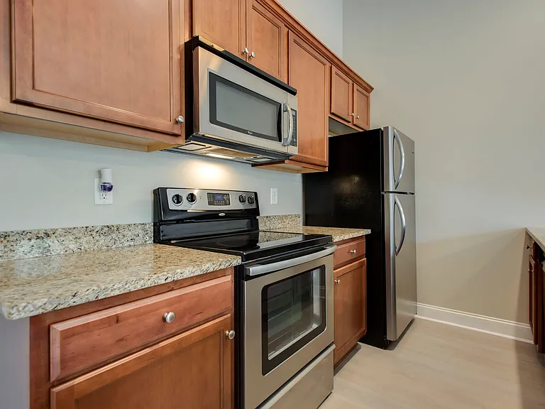 3120 Long Blvd #B — Photo 6