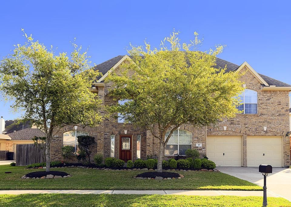 1st image of 417 Willow Pointe Dr