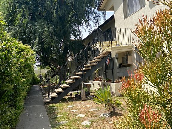 2nd image of 6515 Shirley Ave