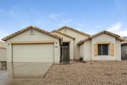 10870 W Royal Palm Rd Photo 1