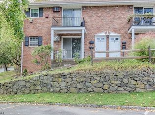 320 South St APT 18B, Morristown, NJ 07960