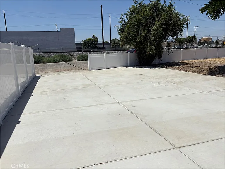 134 E Cluster St #2 — Photo 9