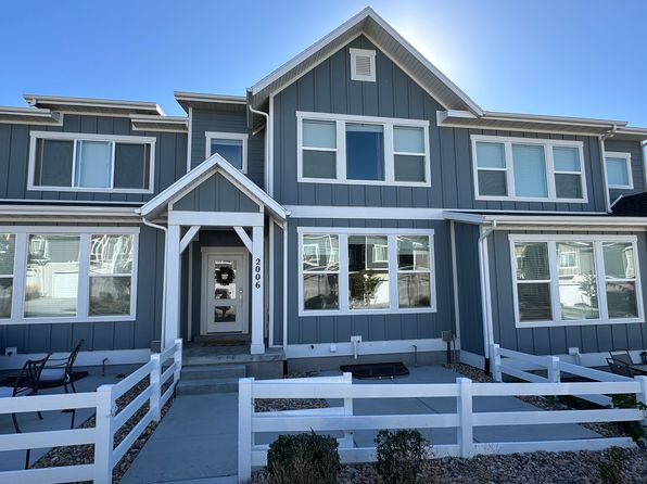 2006 N Chianti St