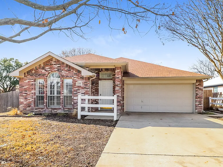 1201 Gray Dawn Dr — Photo 1