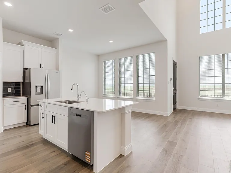 1506 Lake District Dr — Photo 17