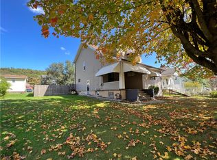 1821 Ohio Ave, White Oak, PA