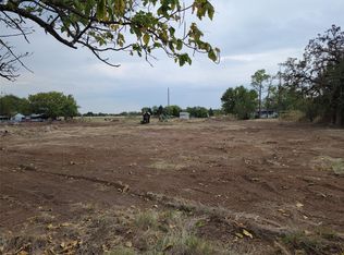 325 Highway 101 W, Sunset, TX 76270