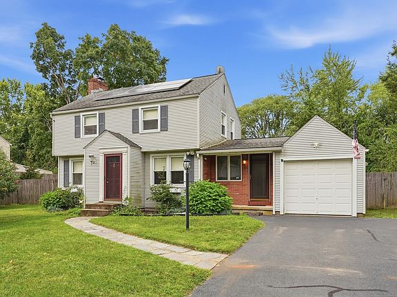 2nd image of 76 Fenway Dr