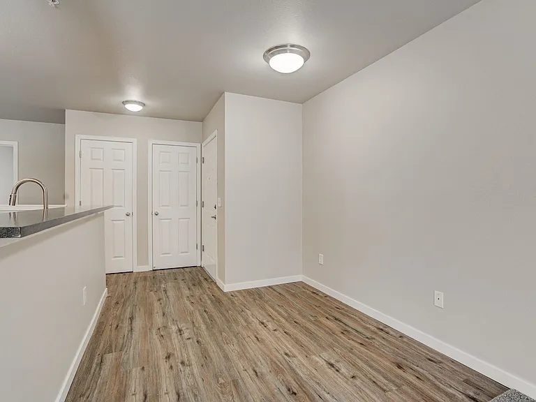 Legacy Oaks Apartments — Photo 75