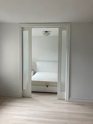 Rented by Marc Alloul, LREB | media 11