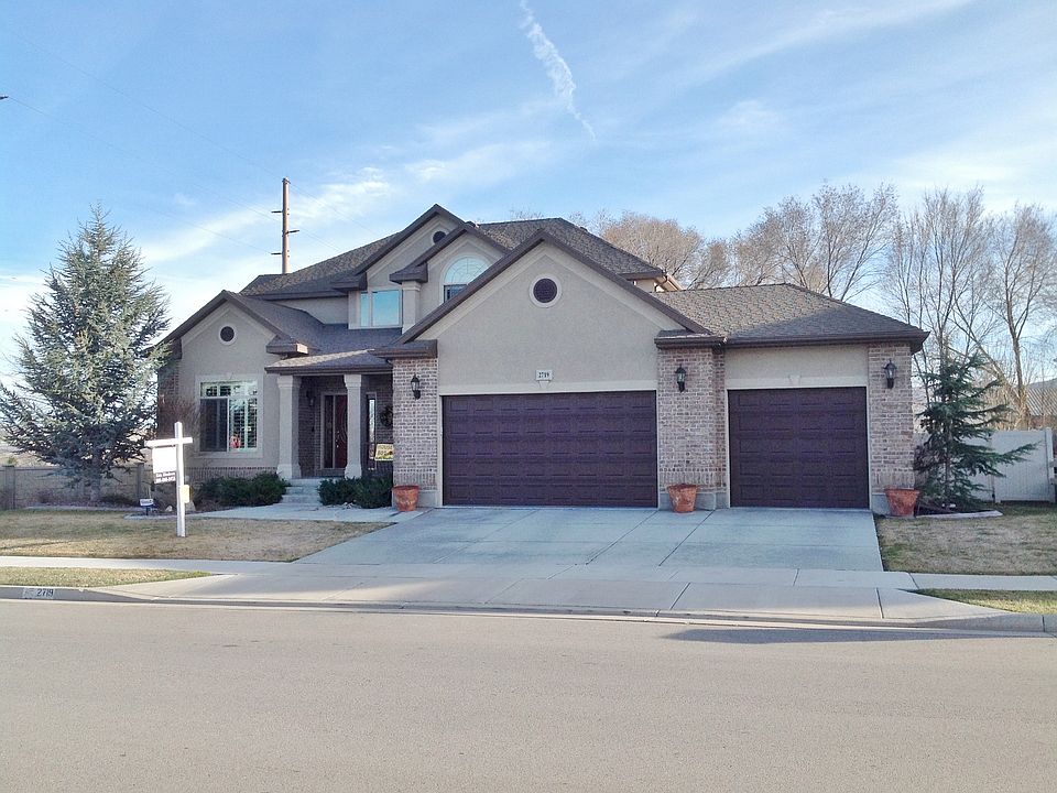 1st image of 2719 W Sanborn Dr