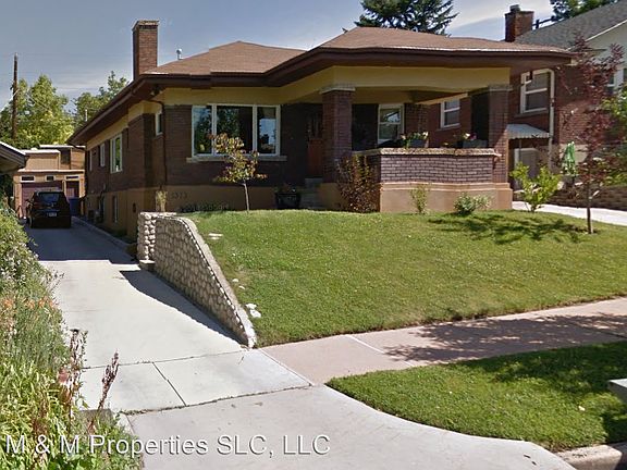 2nd image of 1373 E Thornton Ave