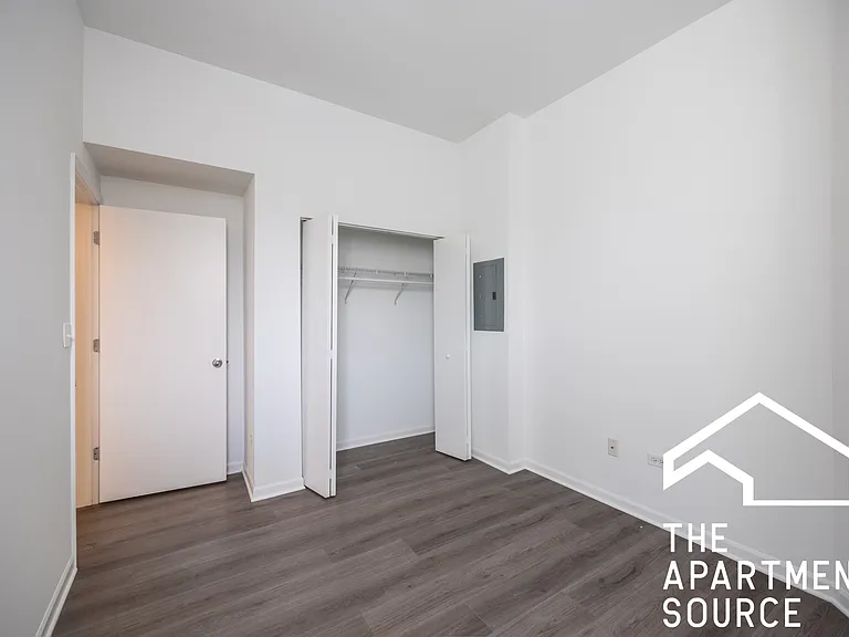 2022 S Throop St #2W — Photo 13