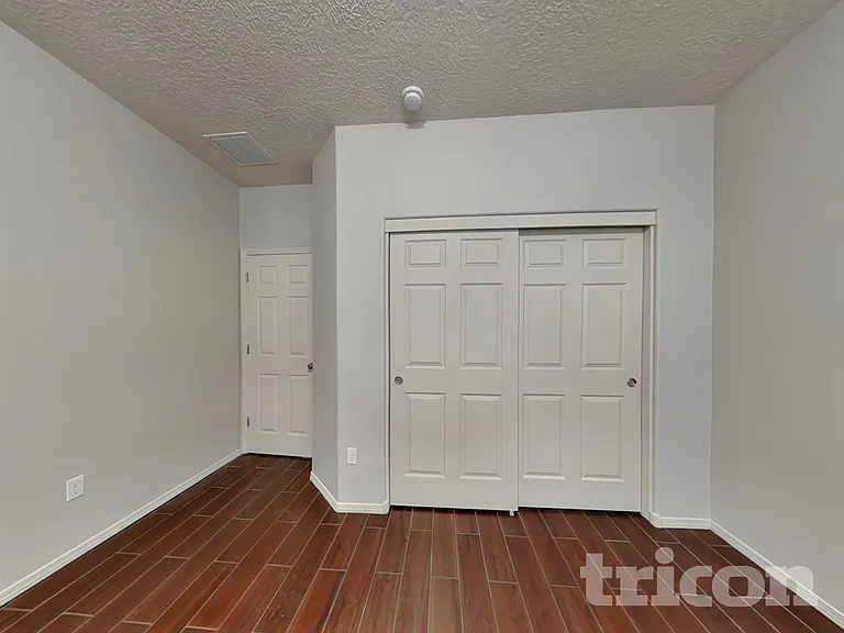 3941 N Pole Loop NE — Photo 7