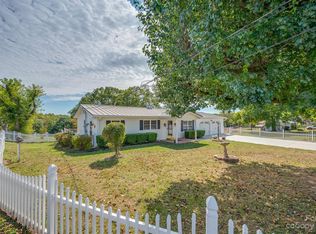 241 Highland Ave, Mooresboro, NC 28114