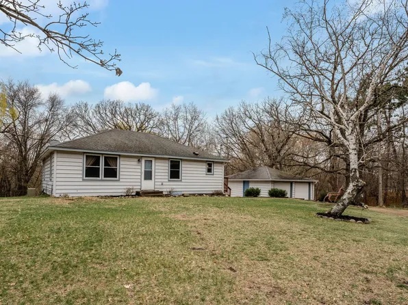 1736 Andover Blvd NW, Andover, MN 55304