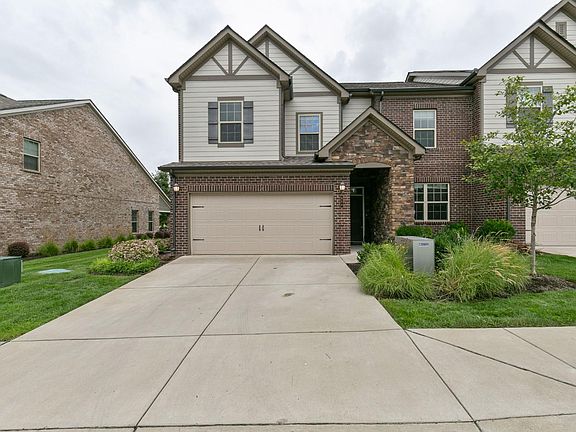 2nd image of 112 Cape Private Cir