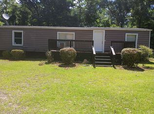 108 Chanwood Dr, Eastover, SC 29044