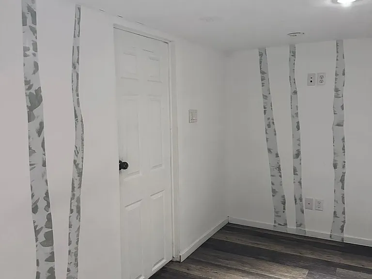 40 Montye Ave #BASEMENT — Photo 11
