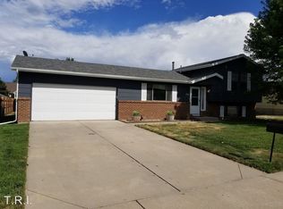 204 43rd Avenue Ct, Greeley, CO 80634