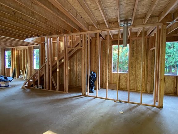 5th image of 4164 Red Cedar Rd