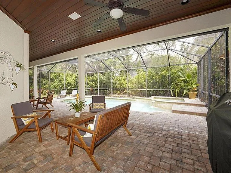 1725 Bonita Ct — Photo 43