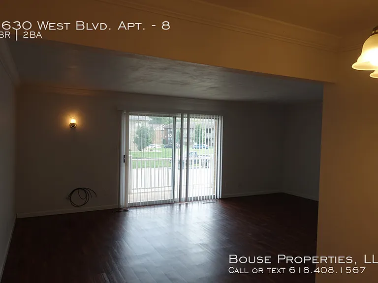 2630 West Blvd #8 — Photo 4