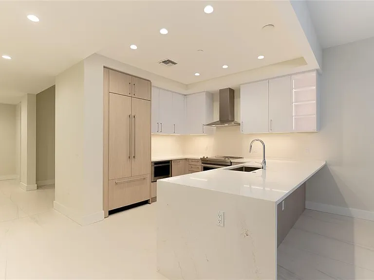 275 1st Ave S #1504 — Photo 16