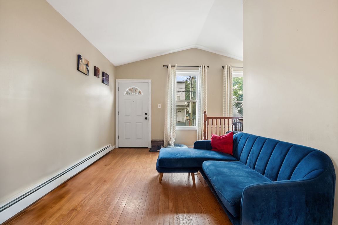 Livingroom 3