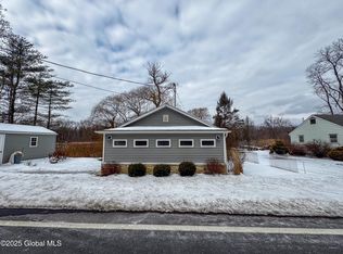 1003 River Rd, Schodack Landing, NY 12156