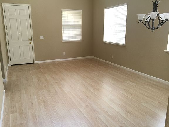 Living/Dining