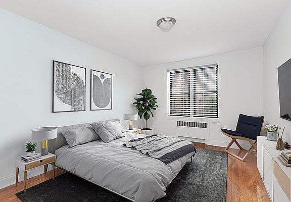 5th image of 20-29 Seagirt Blvd APT 5D