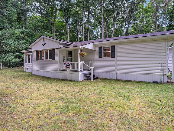 2nd image of 4181 Sands Park Dr NE