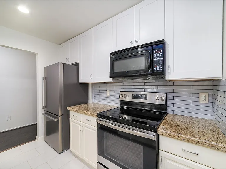 26 S White Pebble Ct — Photo 8